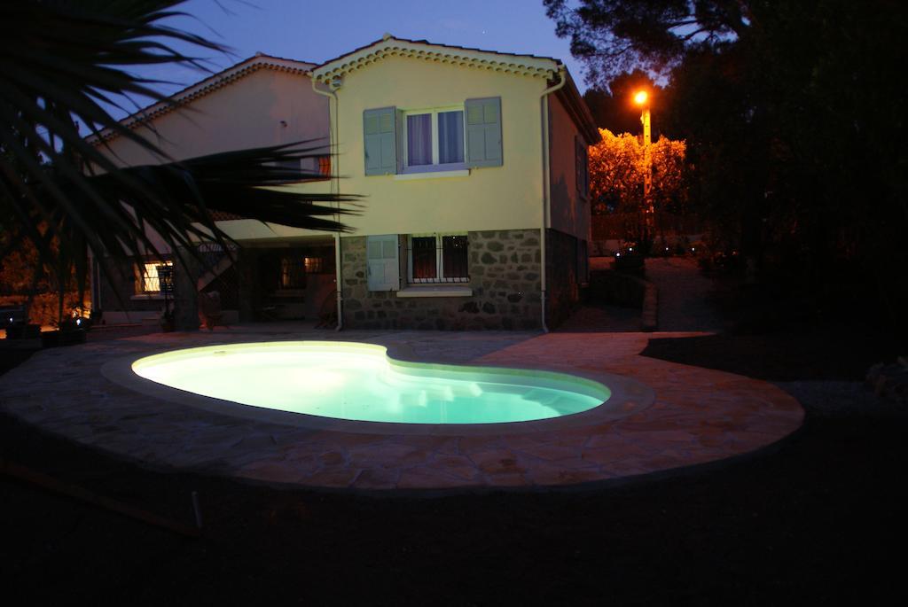 Appartement Dans Villa St Raphael Saint-Raphael  Room photo