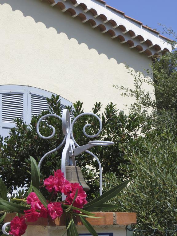 Appartement Dans Villa St Raphael Saint-Raphael  Room photo
